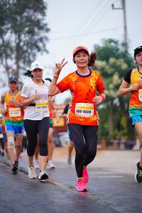 BIB: 130, 154, 16570
                            <button type="button" onclick="openModal(9926529)" class="btn btn-primary btn-sm float-right btn-popup" data-toggle="modal" data-target=".modal-high-quality">
                        <i class="fas fa-shopping-cart"></i> Add to Cart
                    </button>
                                            <button type="button" onclick="isThisMe(9926529, true)" class="btn btn-success btn-sm float-right btn-popup btn-isme hidden" data-toggle="tooltip" data-placement="bottom" title="นี่คือรูปของคุณใช่ไหม คลิกที่นี่เพื่อเอาเข้าอัลบั้ม">
                        <i class="fas fa-plus"></i> Add to album
                    </button>
                    <button type="button" onclick="isThisMe(9926529, false)" class="btn btn-warning btn-sm float-right btn-popup btn-isnotme hidden">
                        <i class="fas fa-ban"></i> Remove from album
                    </button>